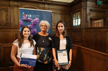 Poster prizes during ImmunoOnco22
