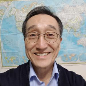 Shin Hee-Sup - VIB Training & Conferences - speaker picture
